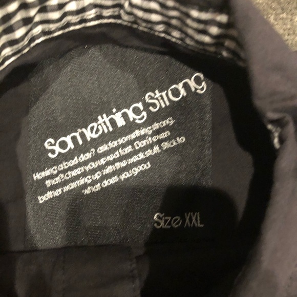 SOMETHING STRONG men’s black button down shirt. - Picture 2 of 5